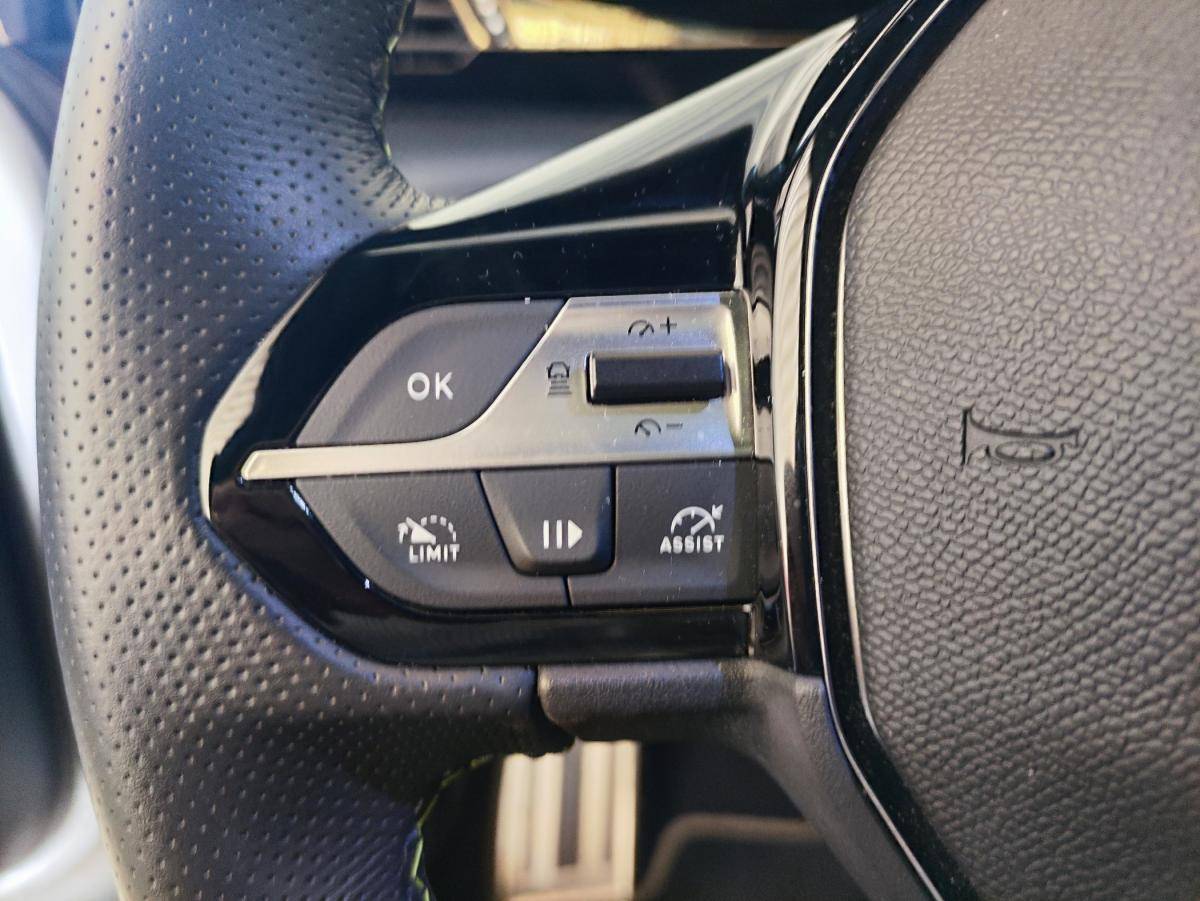 peugeot-308-sw-2024-diesel-1499cc