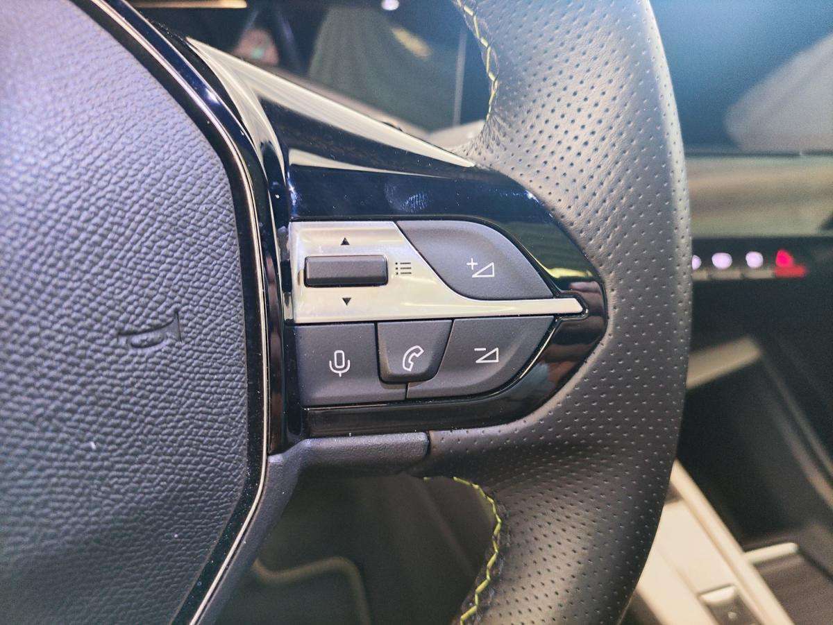 peugeot-308-sw-2024-diesel-1499cc