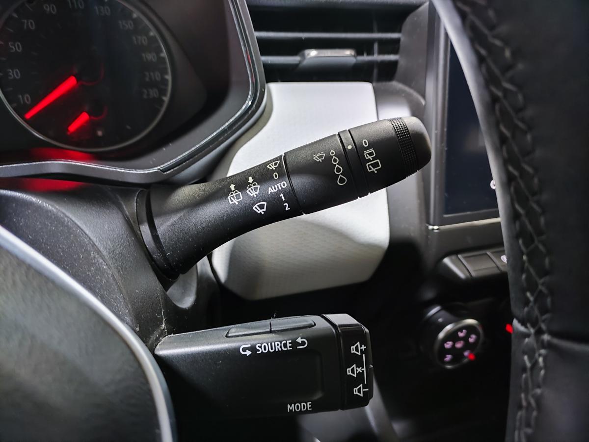 renault-clio-2023-gpl-999cc