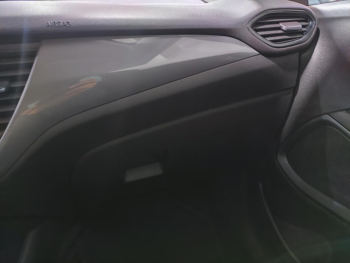 opel-crossland-2024-gasolina-1199cc