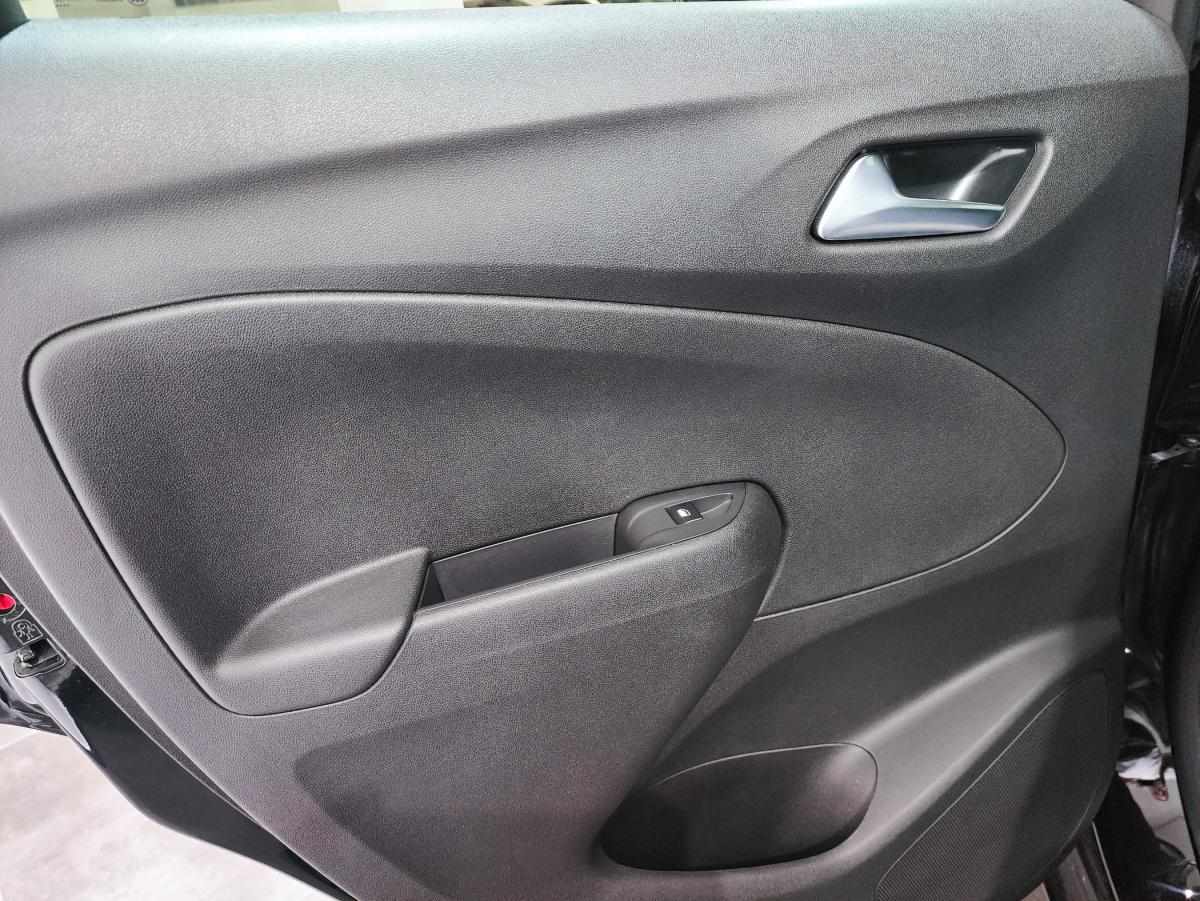 opel-crossland-2024-gasolina-1199cc