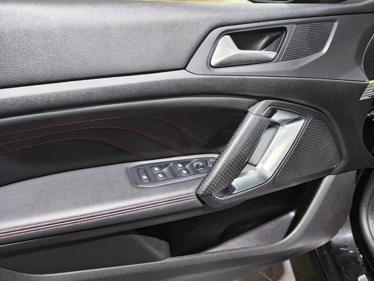 peugeot-308-sw-2020-diesel-1499cc
