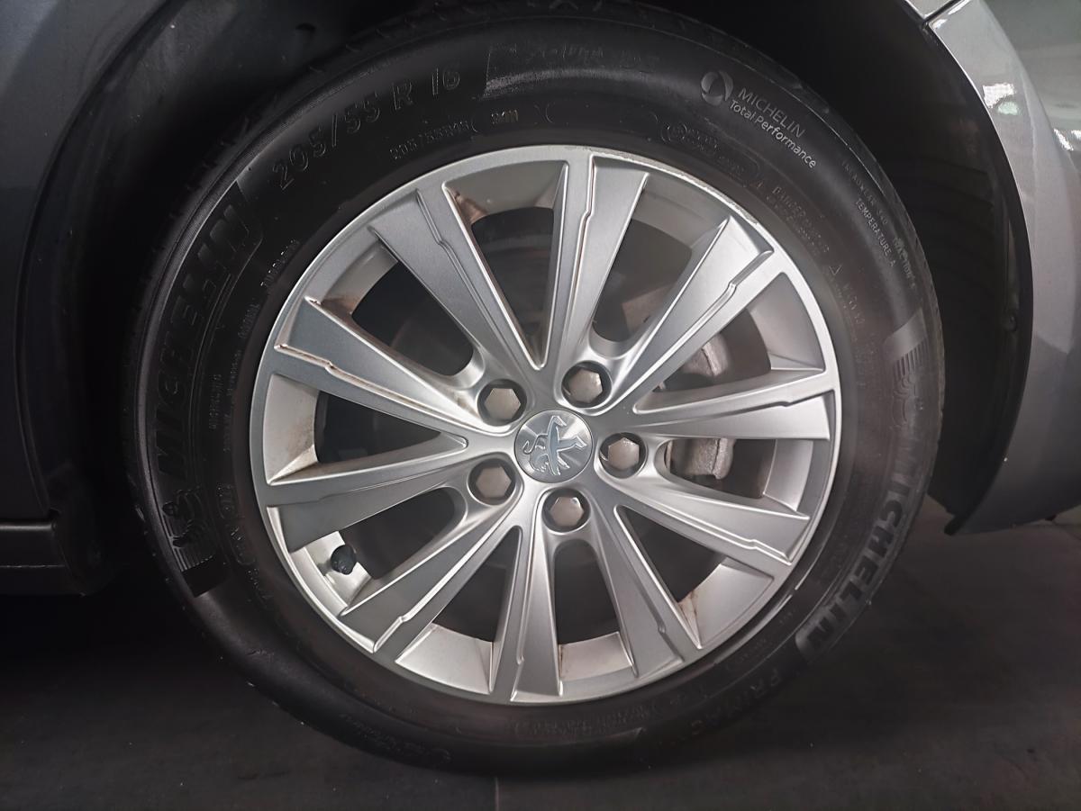 peugeot-308-2021-diesel-1499cc