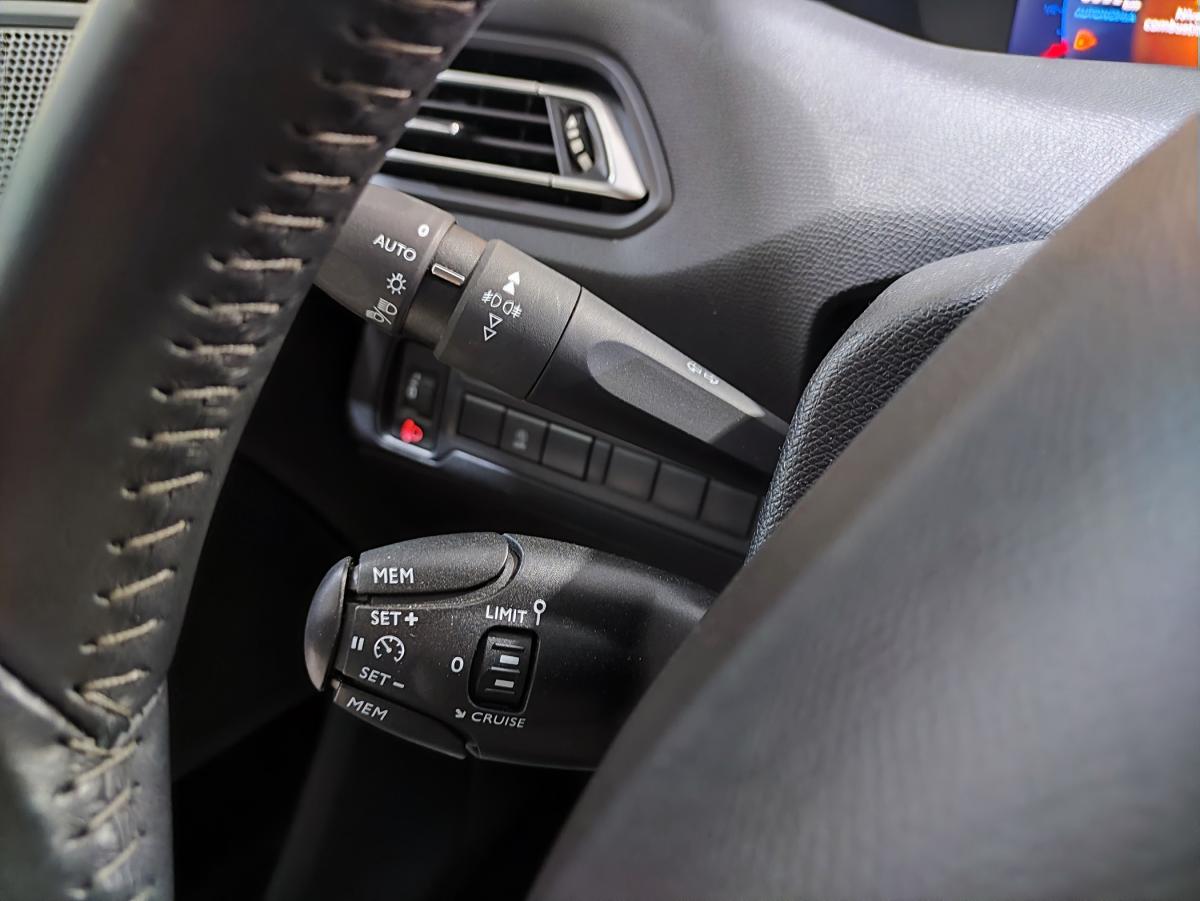 peugeot-308-2021-diesel-1499cc