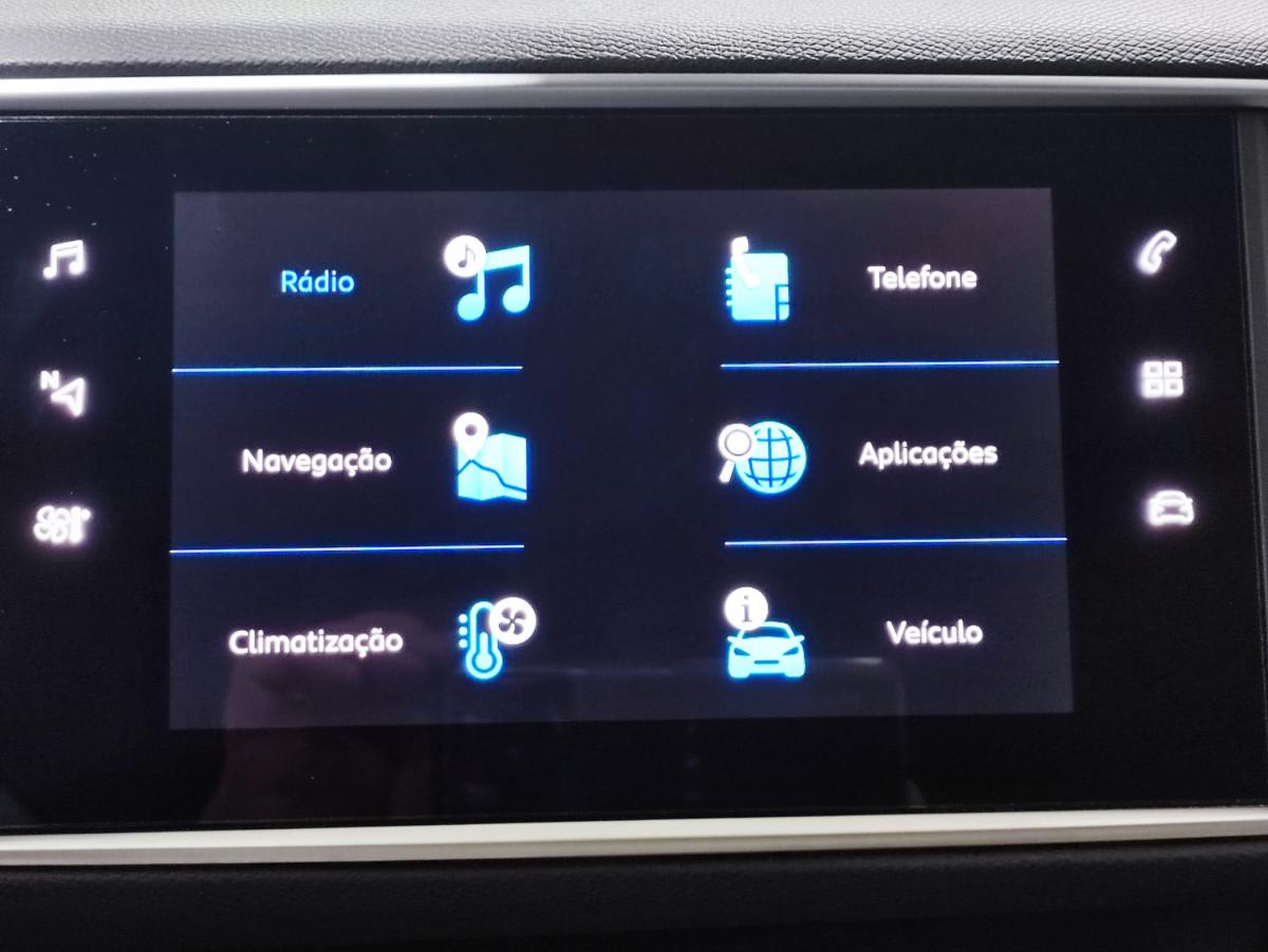 peugeot-308-2021-diesel-1499cc