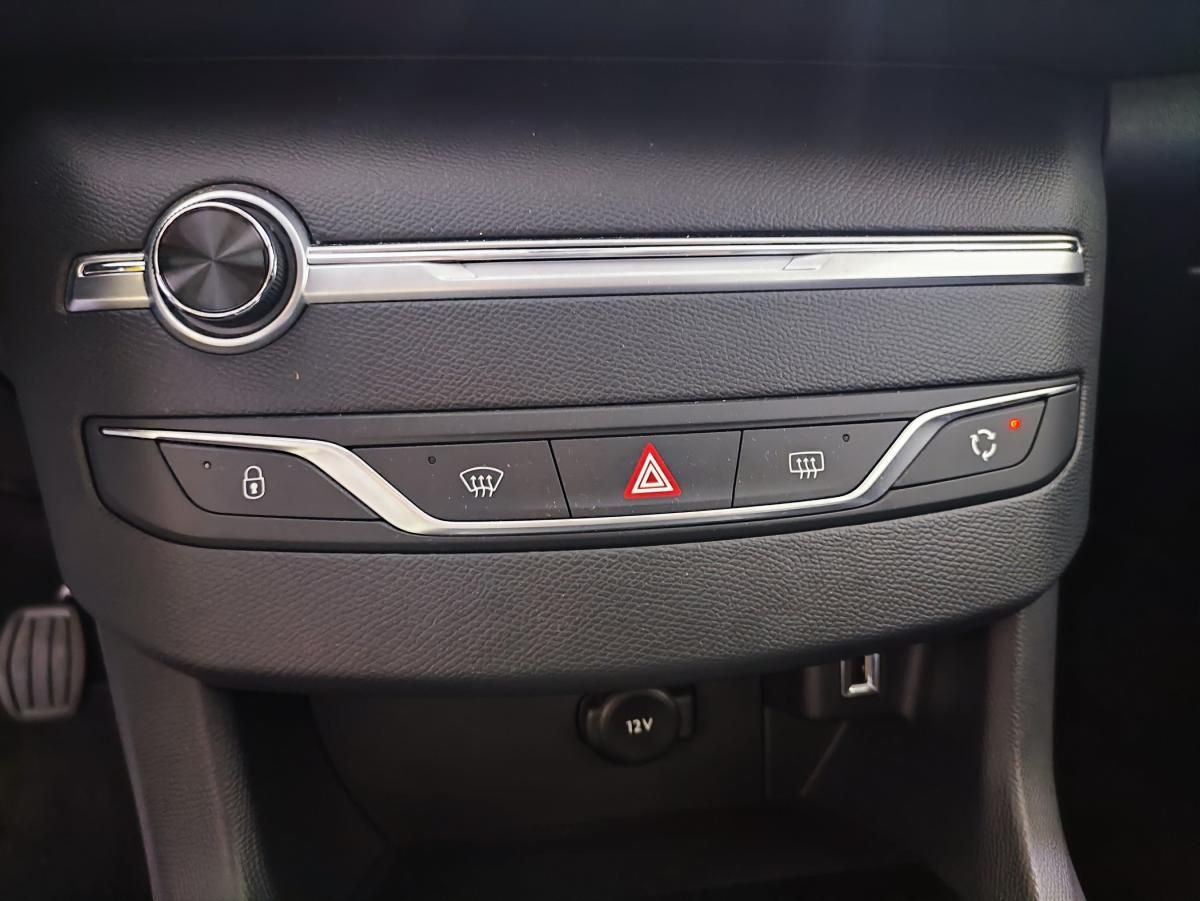 peugeot-308-2021-diesel-1499cc