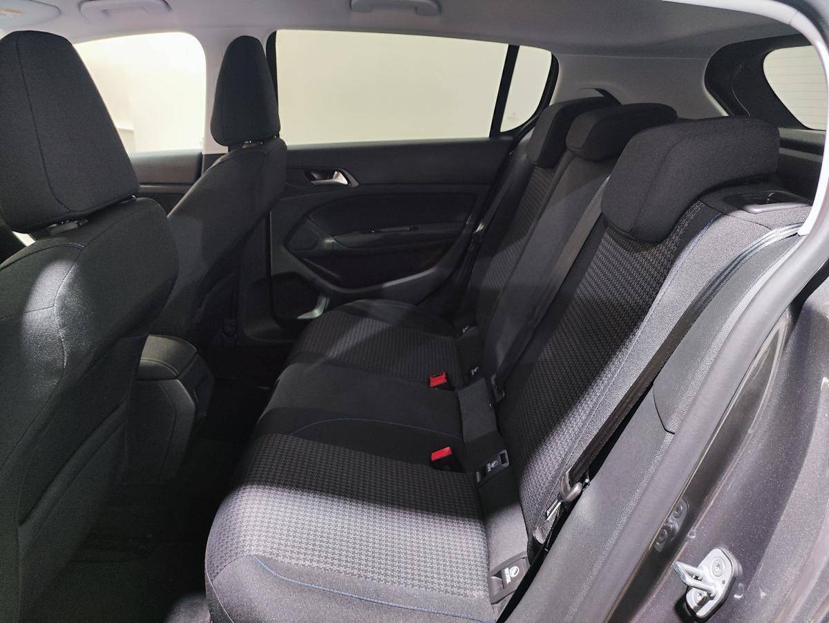 peugeot-308-2021-diesel-1499cc