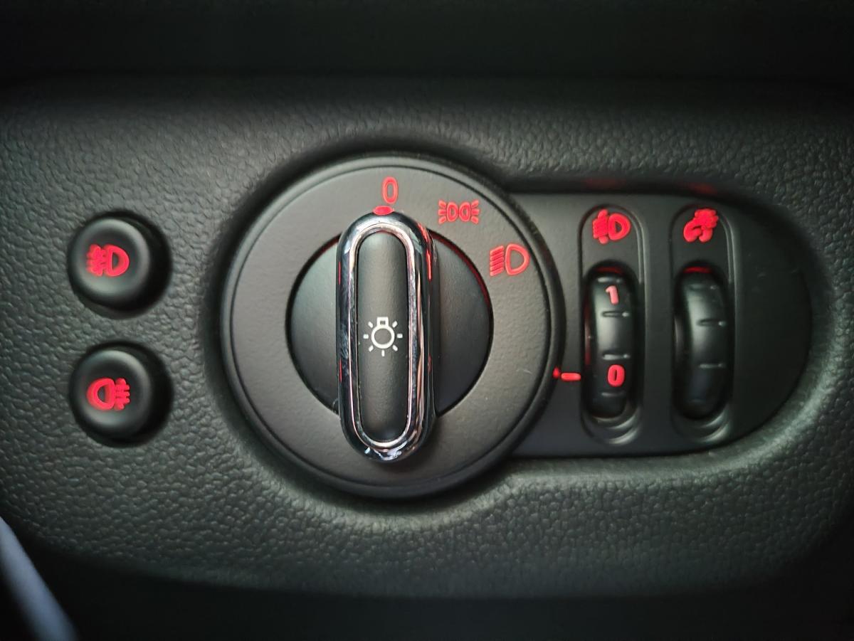 mini-clubman-2021-diesel-1496cc