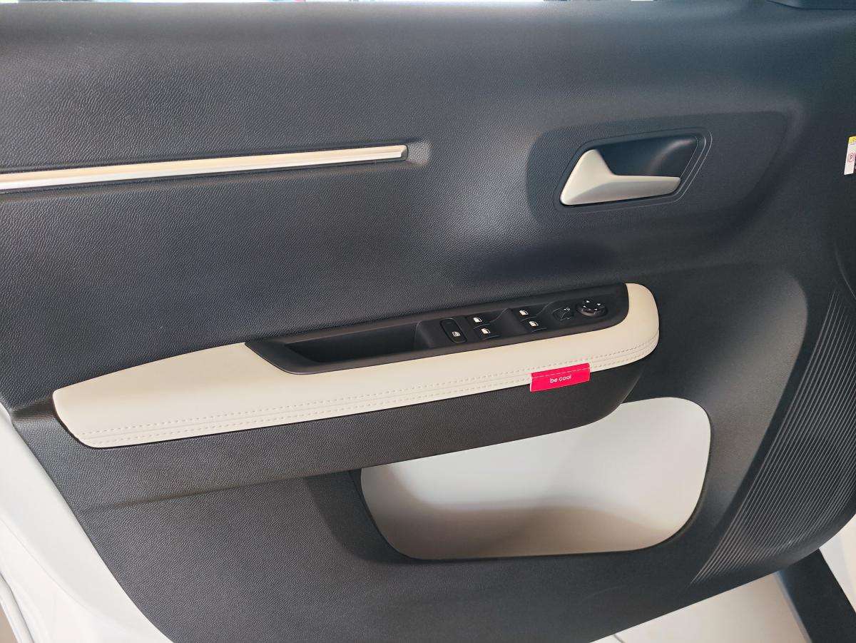 citroen-e-c3-2025-eletrico-500cc