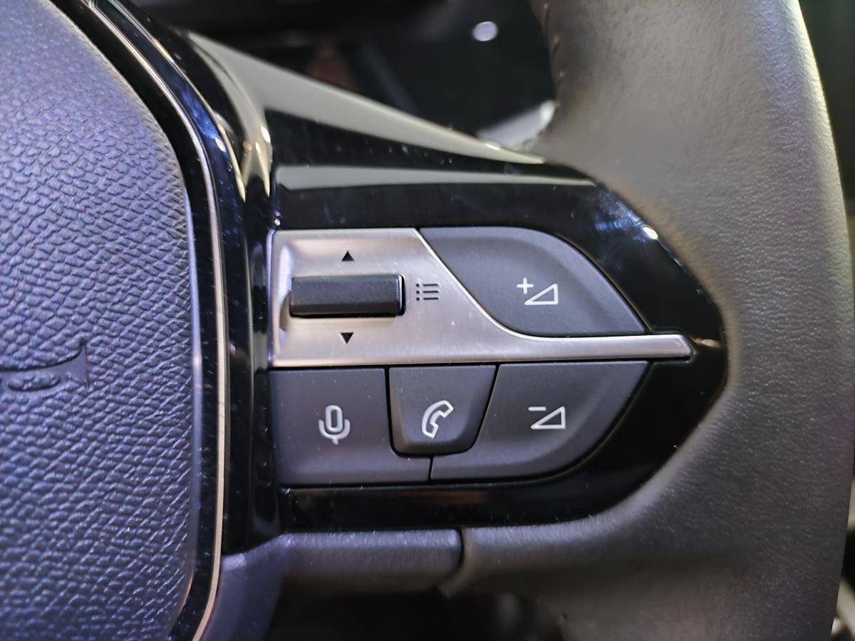 peugeot-308-2024-diesel-1499cc