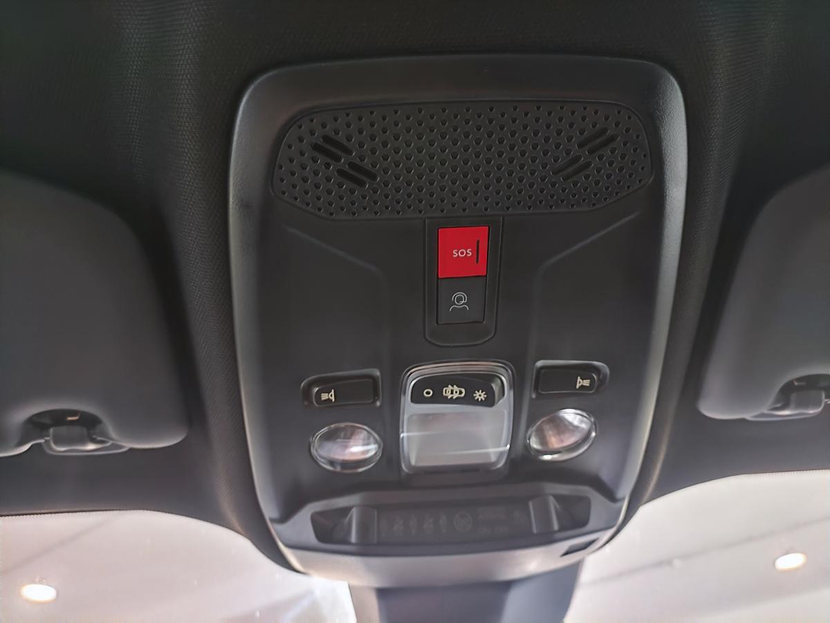 peugeot-2008-2025-gasolina-1199cc