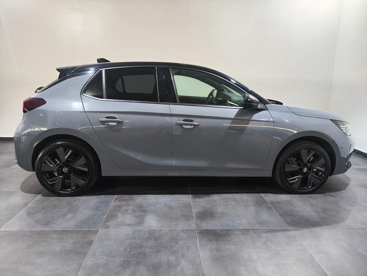 opel-corsa-2023-eletrico-500cc