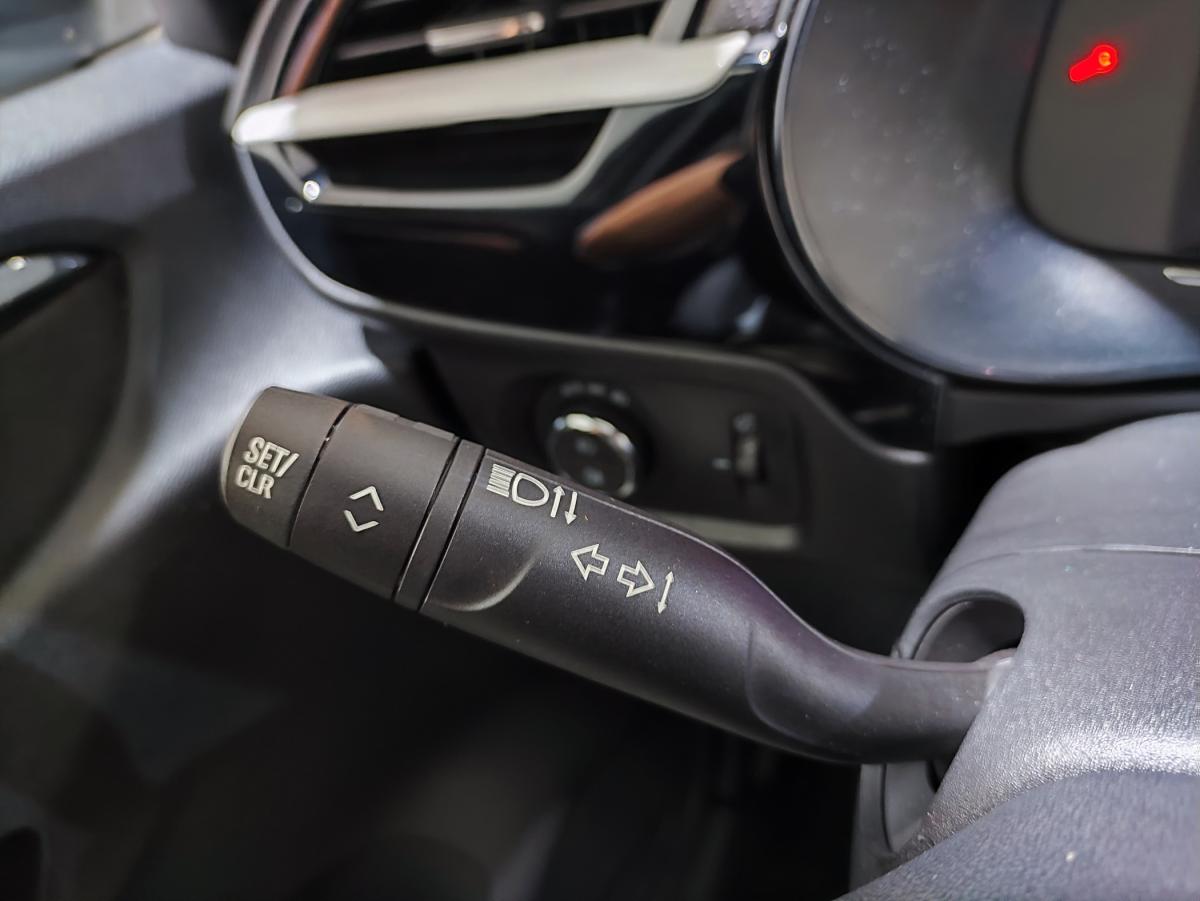 opel-corsa-2023-eletrico-500cc