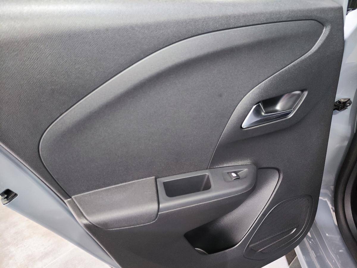 opel-corsa-2023-eletrico-500cc