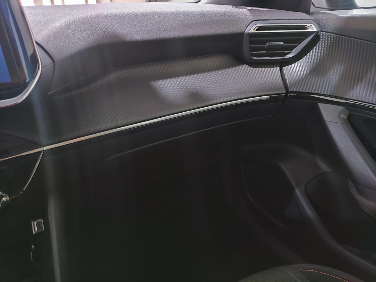 peugeot-2008-2025-eletrico-500cc