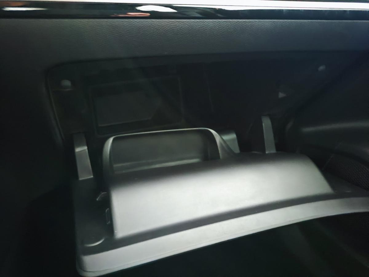 peugeot-2008-2025-eletrico-500cc