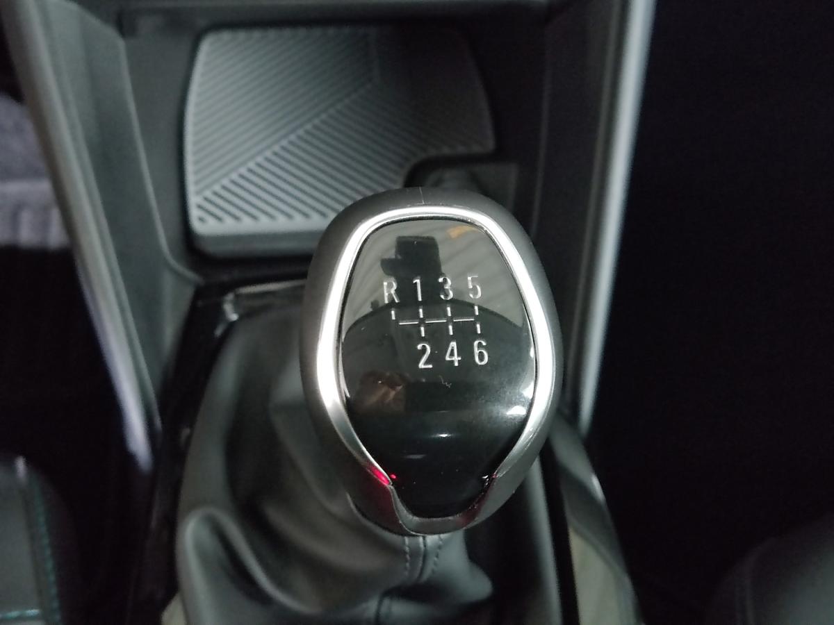 citroen-c4-2023-gasolina-1199cc
