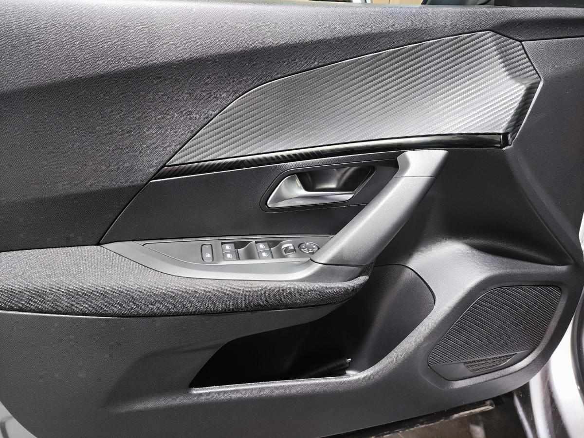 peugeot-2008-2024-gasolina-1199cc