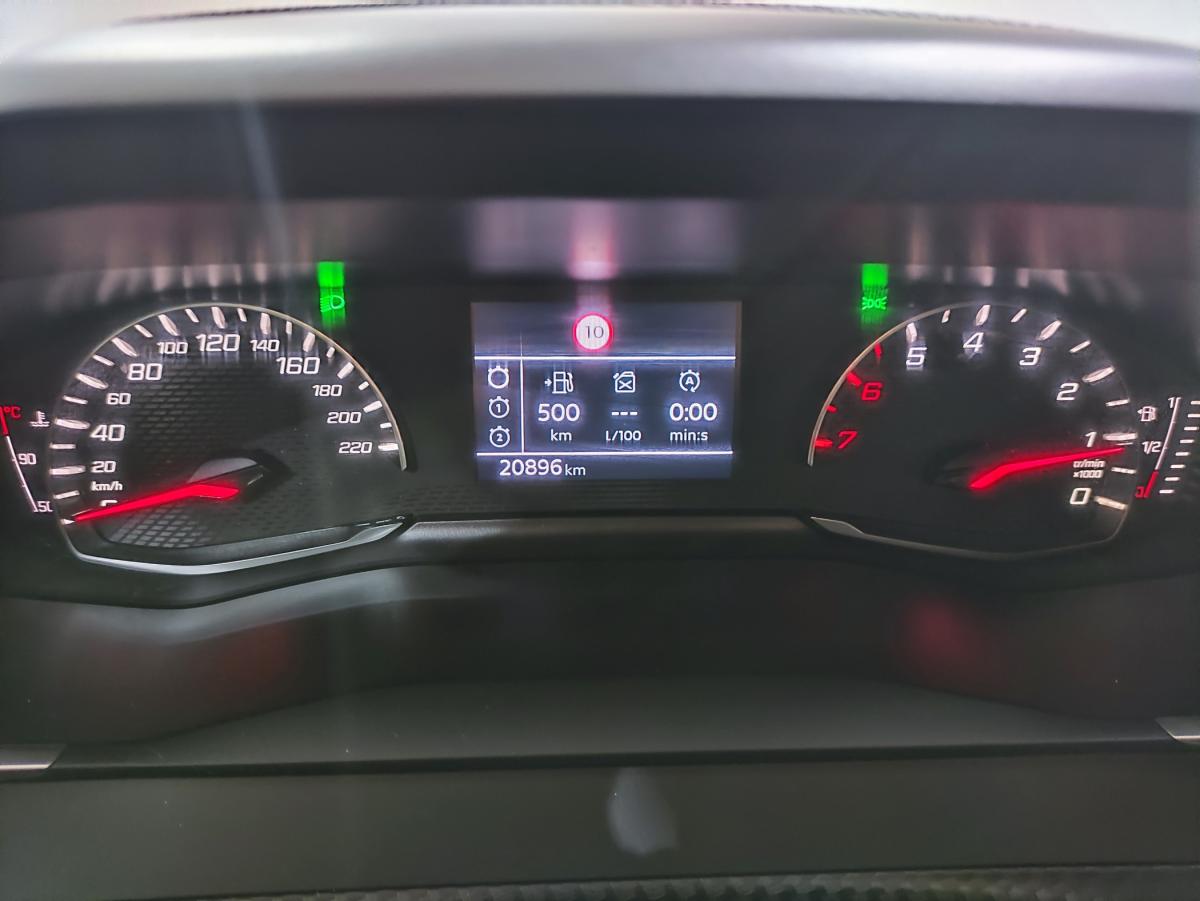 peugeot-2008-2024-gasolina-1199cc