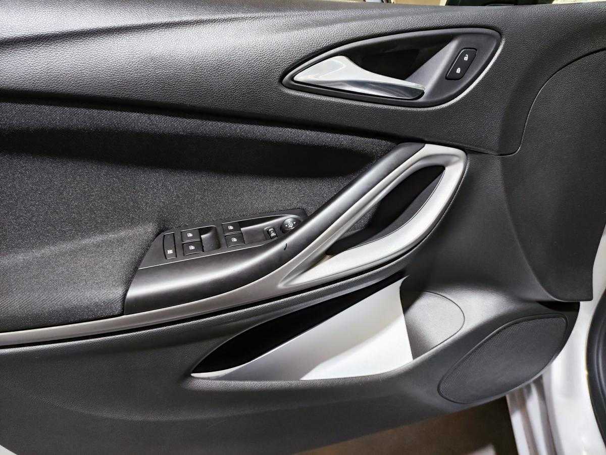 opel-astra-sport-tourer-2020-diesel-1496cc
