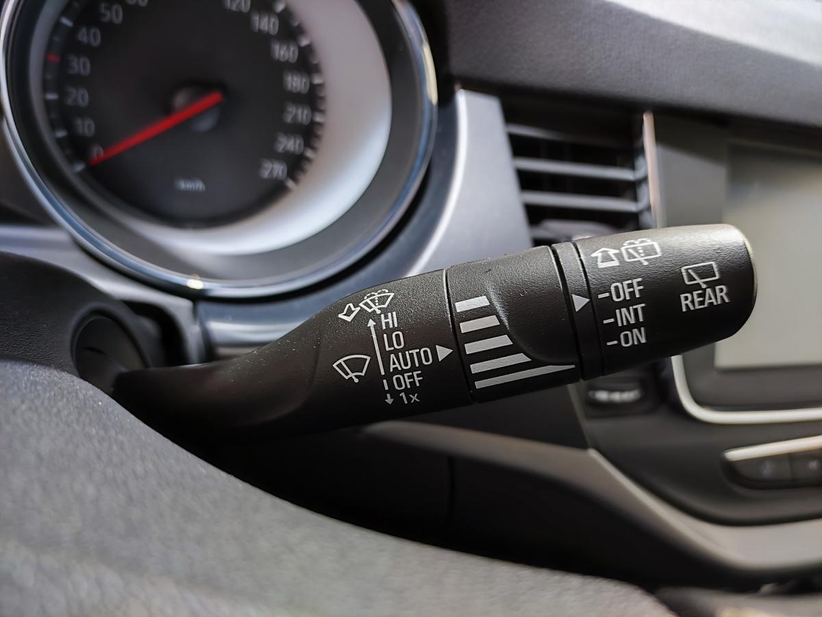 opel-astra-sport-tourer-2020-diesel-1496cc