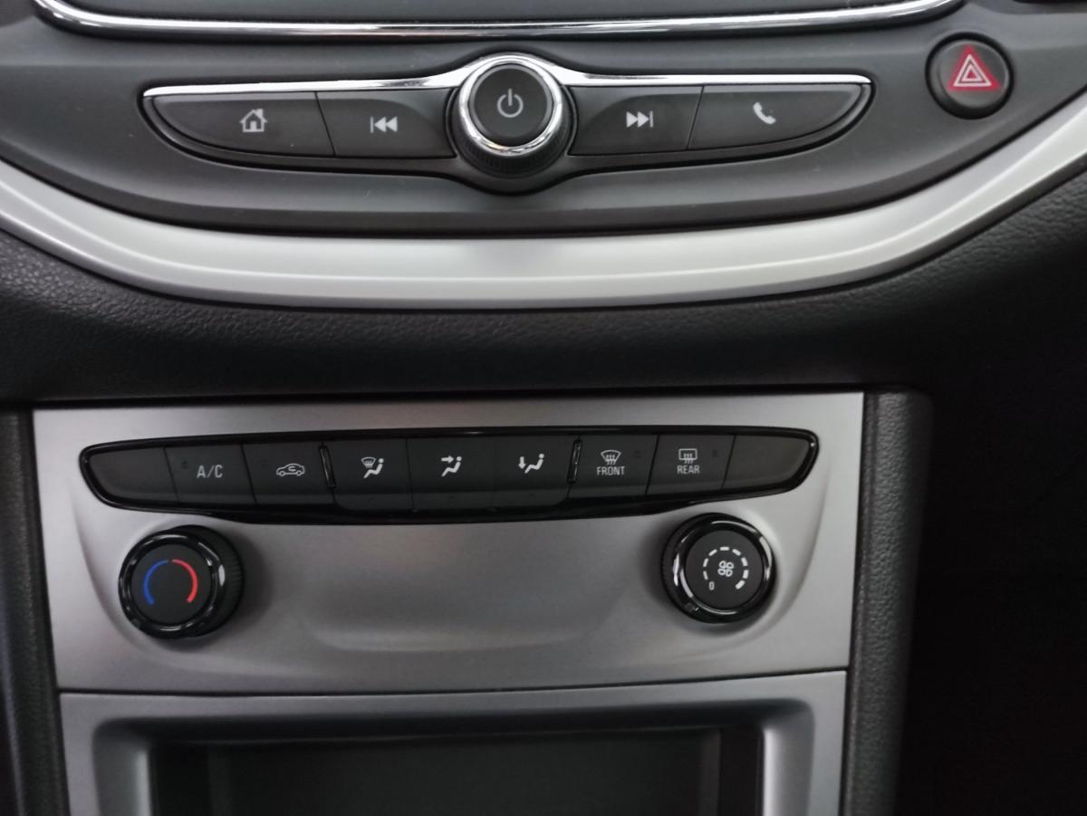 opel-astra-sport-tourer-2020-diesel-1496cc