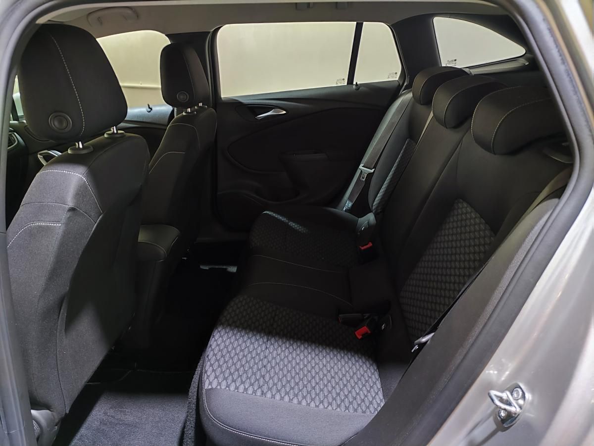 opel-astra-sport-tourer-2020-diesel-1496cc