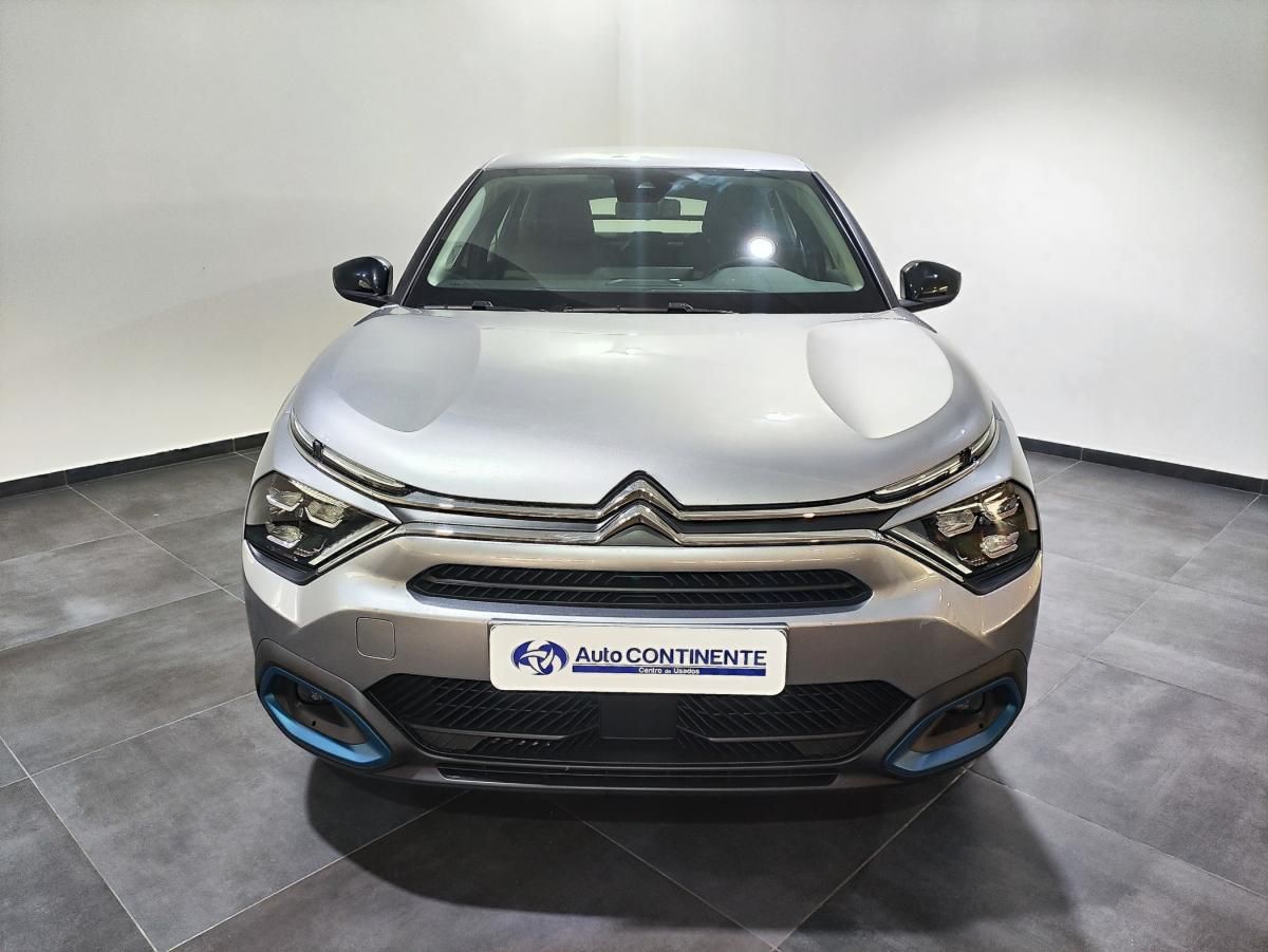 citroen-c4-2023-eletrico-500cc