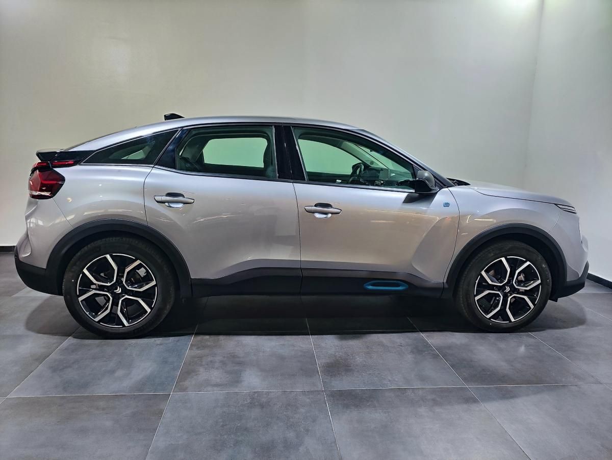 citroen-c4-2023-eletrico-500cc