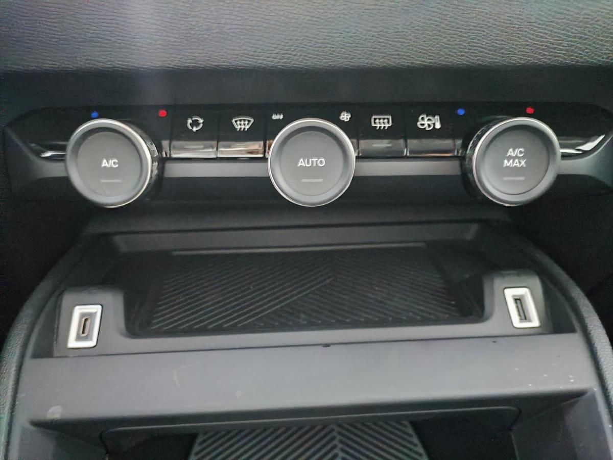 citroen-c4-2023-eletrico-500cc
