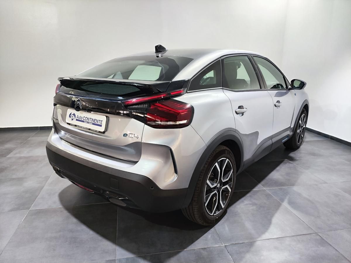 citroen-c4-2023-eletrico-500cc