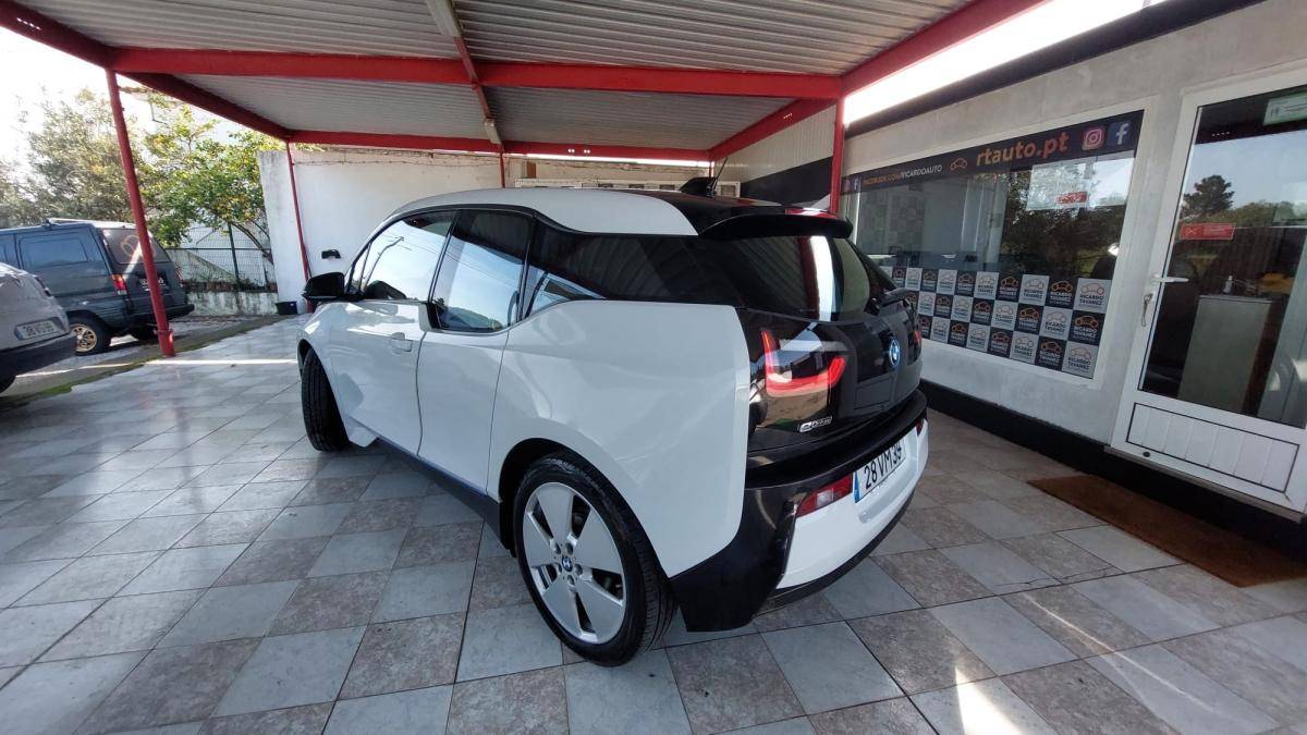 bmw-i3-2016-eletrico-0cc
