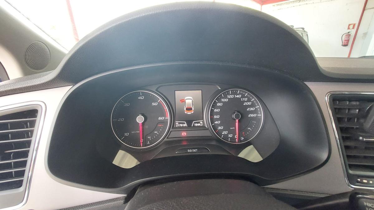 seat-leon-st-2018-diesel-1598cc