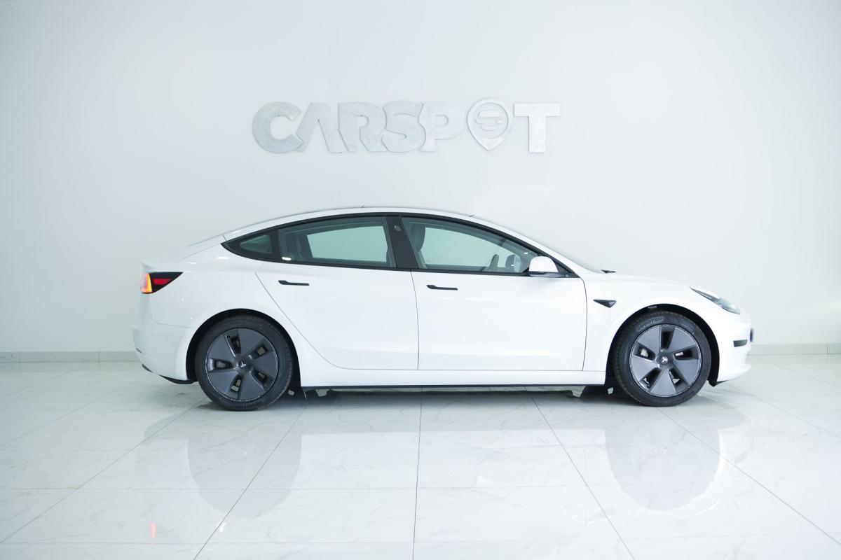 tesla-model-3-2021-eletrico-500cc