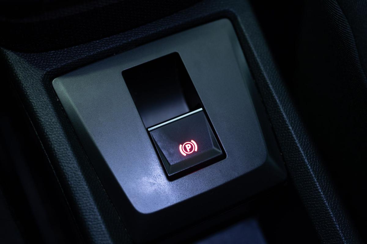 opel-frontera-2025-hibrido-a-gasolina-1199cc