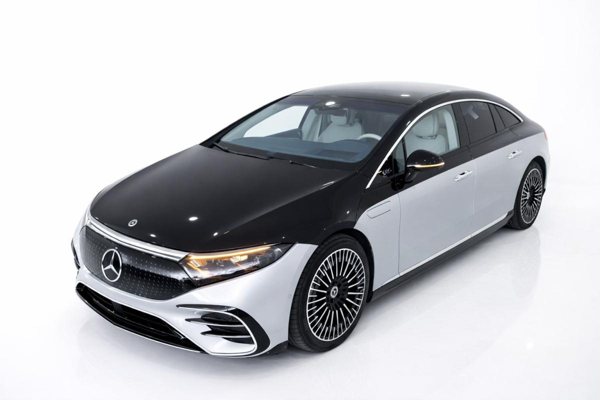 mercedes-benz-eqs-2022-eletrico-500cc