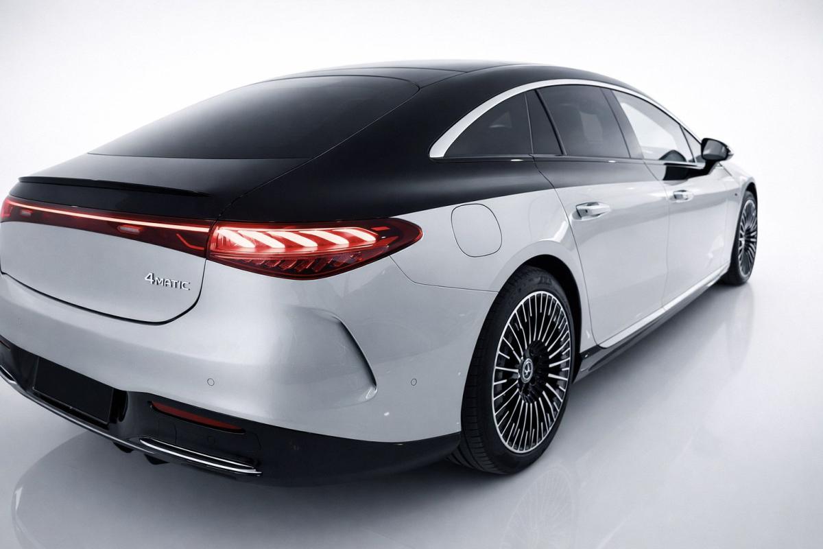 mercedes-benz-eqs-2022-eletrico-500cc