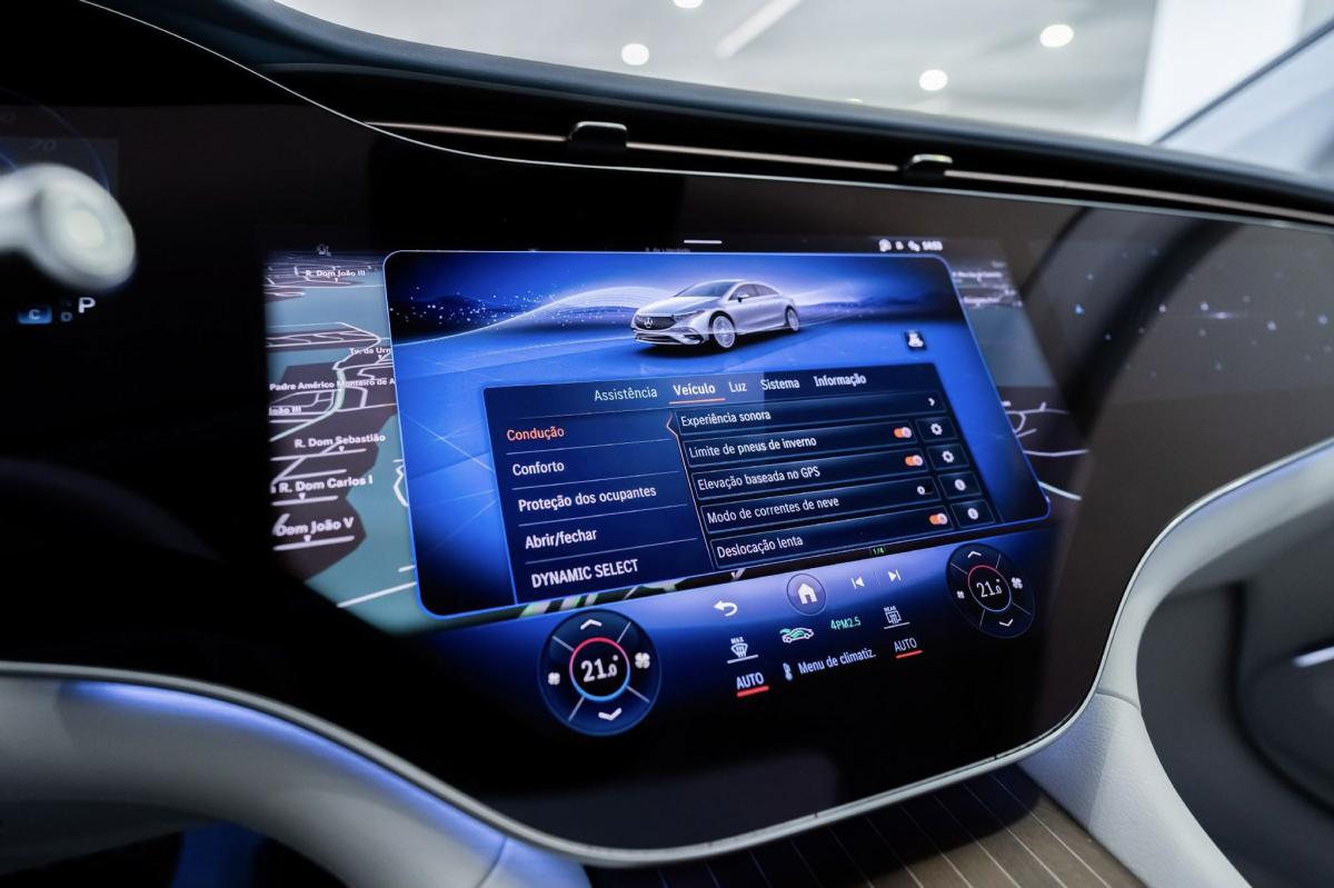 mercedes-benz-eqs-2022-eletrico-500cc