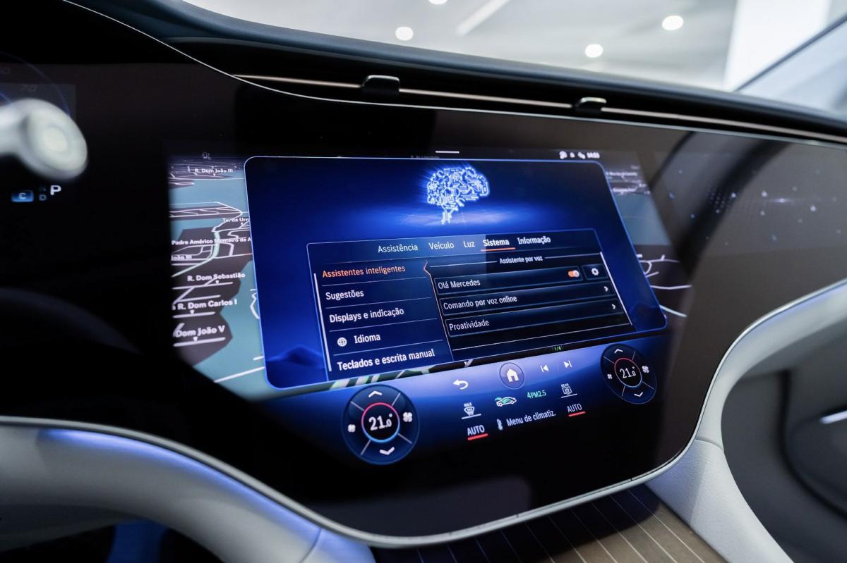 mercedes-benz-eqs-2022-eletrico-500cc