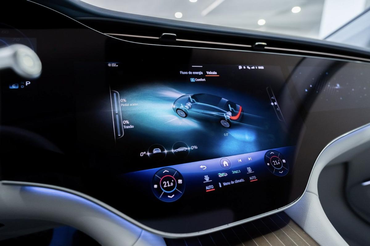 mercedes-benz-eqs-2022-eletrico-500cc