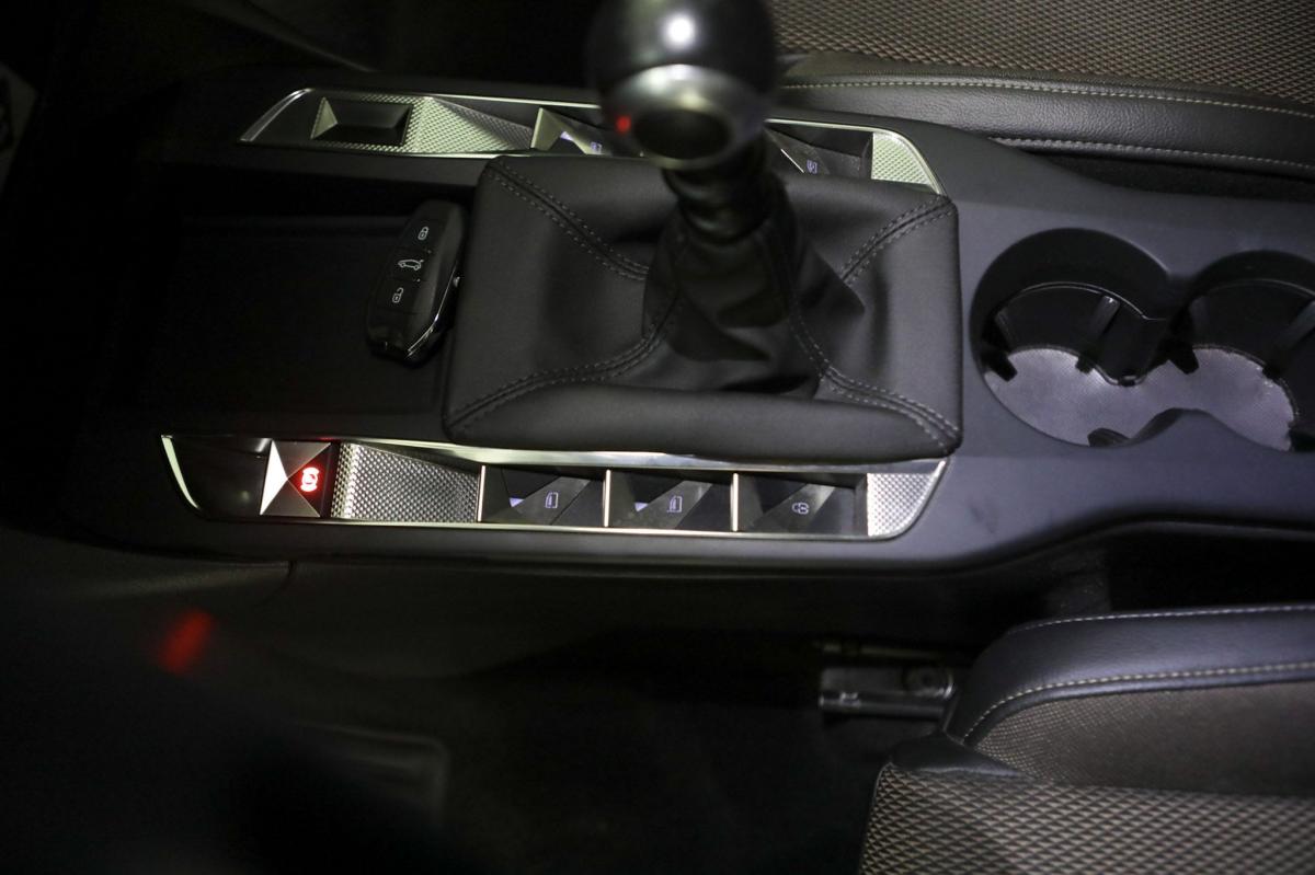 ds-ds-3-crossback-2022-gasolina-1199cc