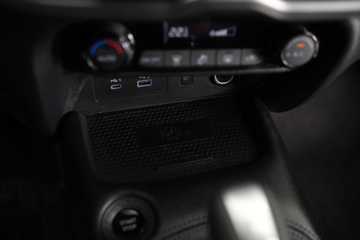 nissan-juke-2025-hibrido-a-gasolina-1598cc