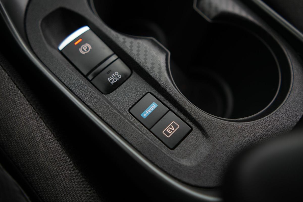 nissan-juke-2025-hibrido-a-gasolina-1598cc