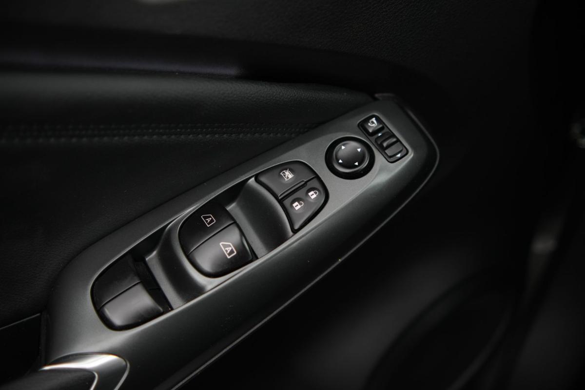 nissan-juke-2025-hibrido-a-gasolina-1598cc