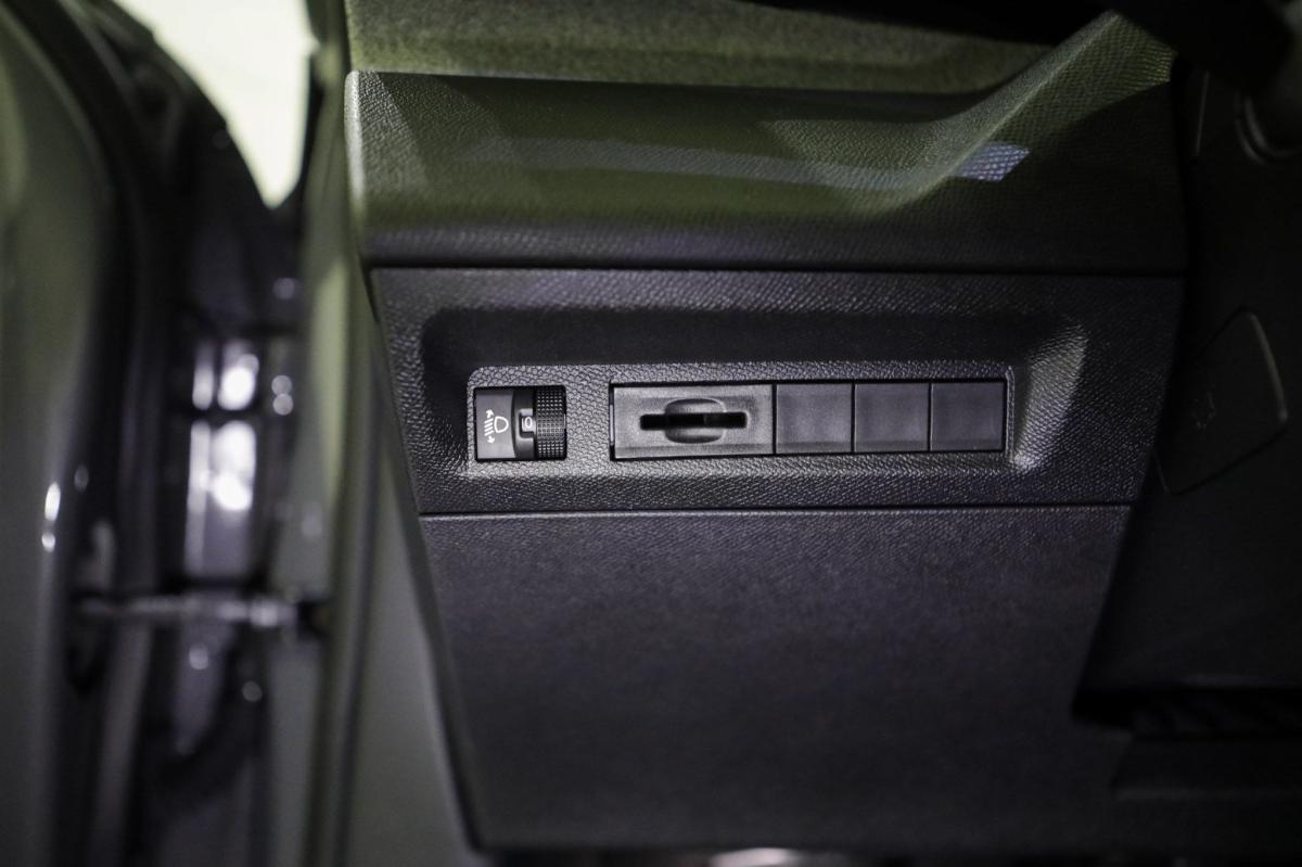 peugeot-308-2025-diesel-1499cc