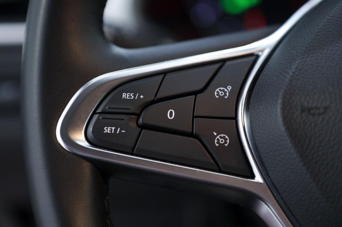 renault-captur-2024-gpl-999cc