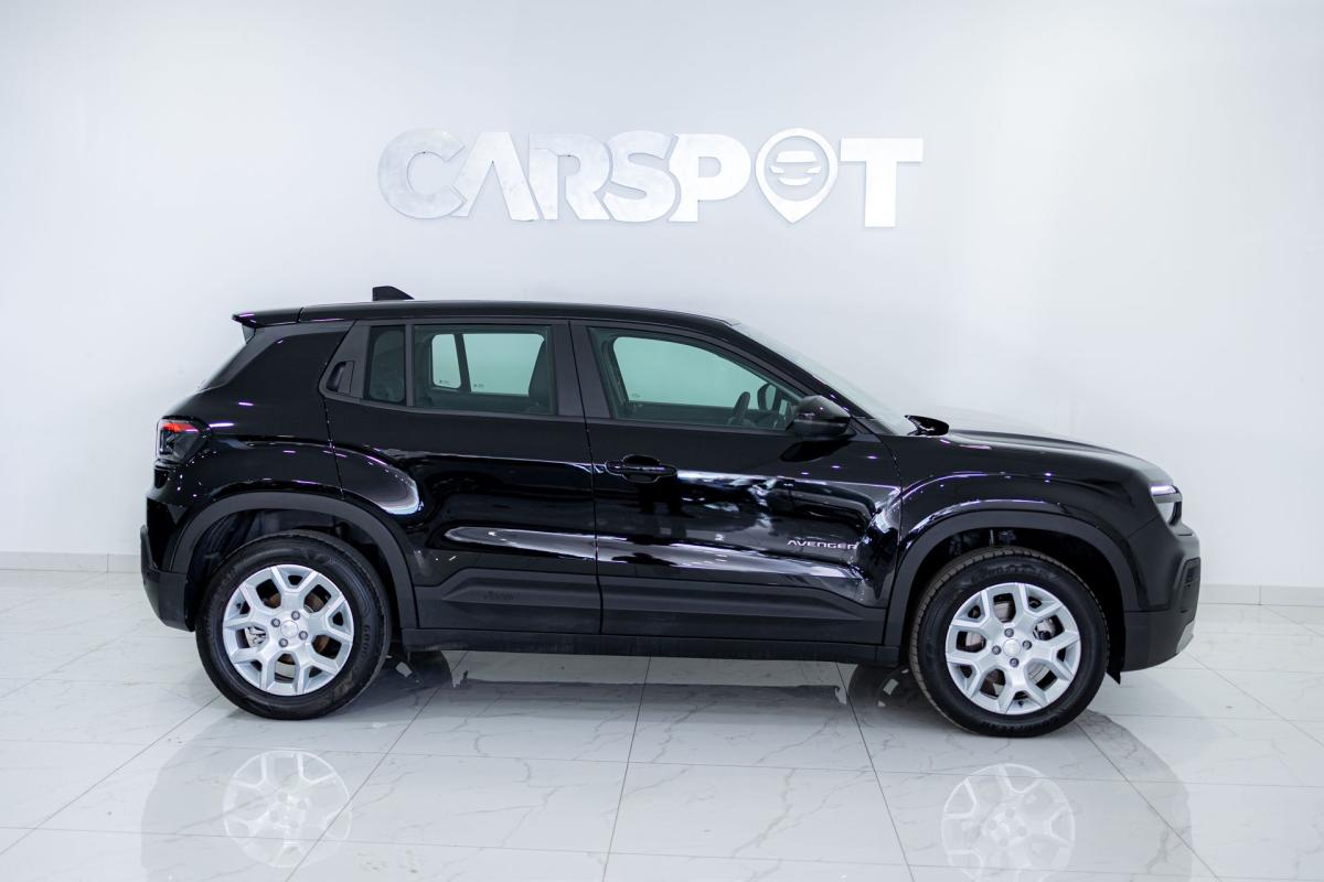 jeep-avenger-2025-eletrico-500cc