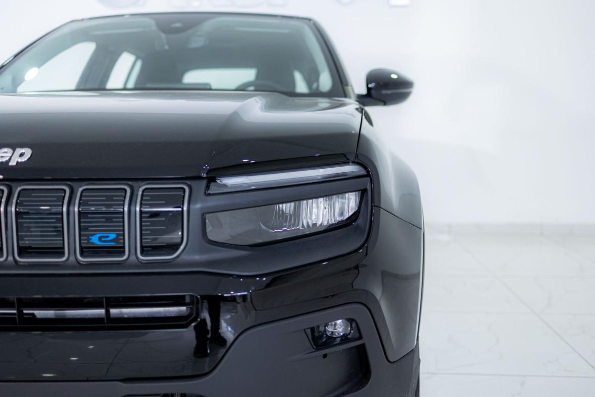 jeep-avenger-2025-eletrico-500cc
