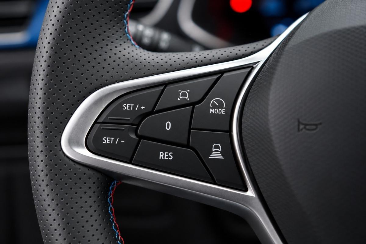 renault-captur-2025-hibrido-a-gasolina-1789cc