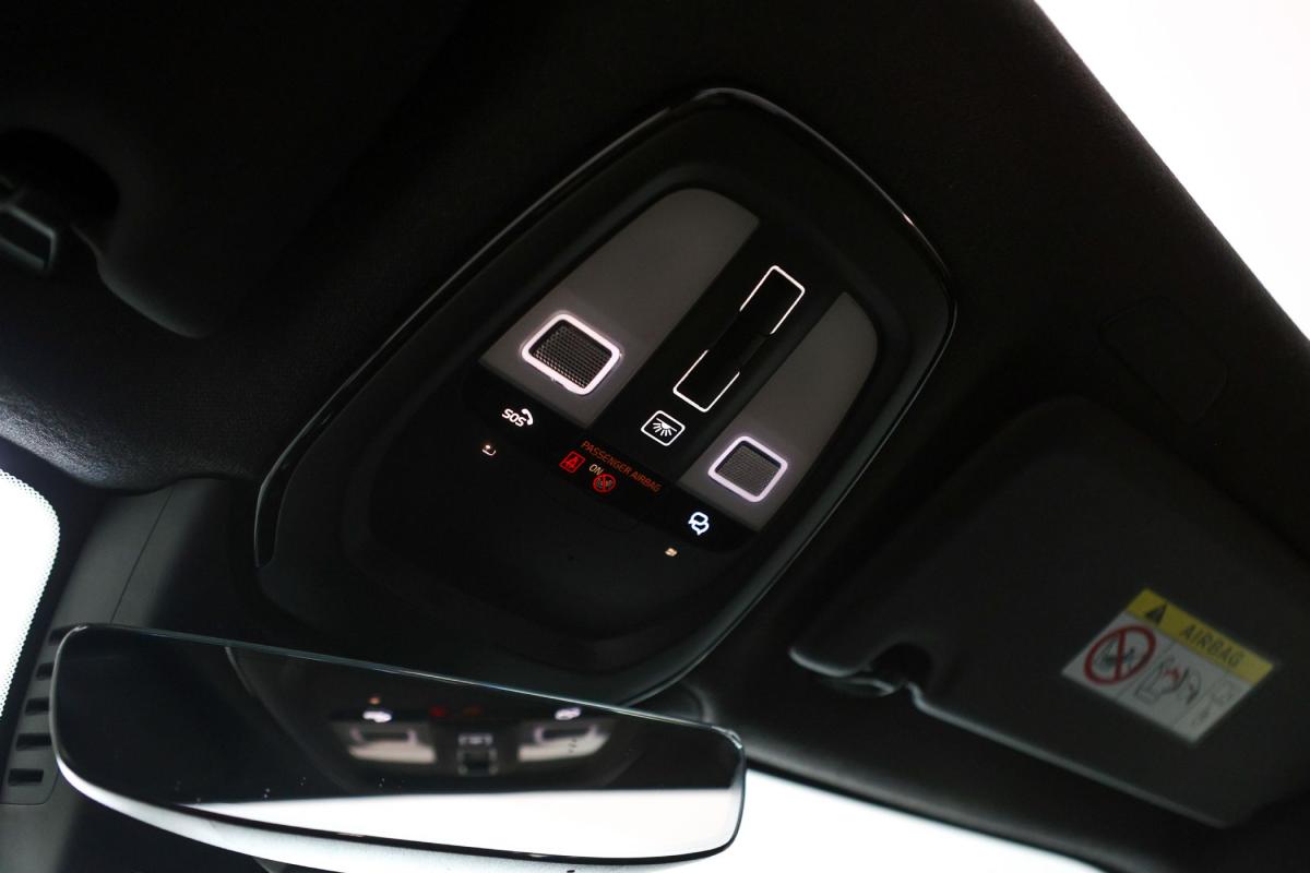 volvo-xc40-2024-gasolina-1969cc